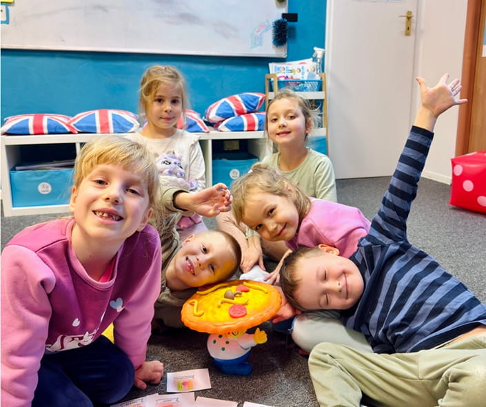 Kameralna grupa dzieci w Creative English Toruń